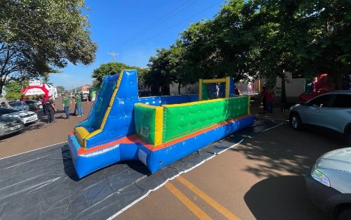 Montagem de Inflável Futsabão